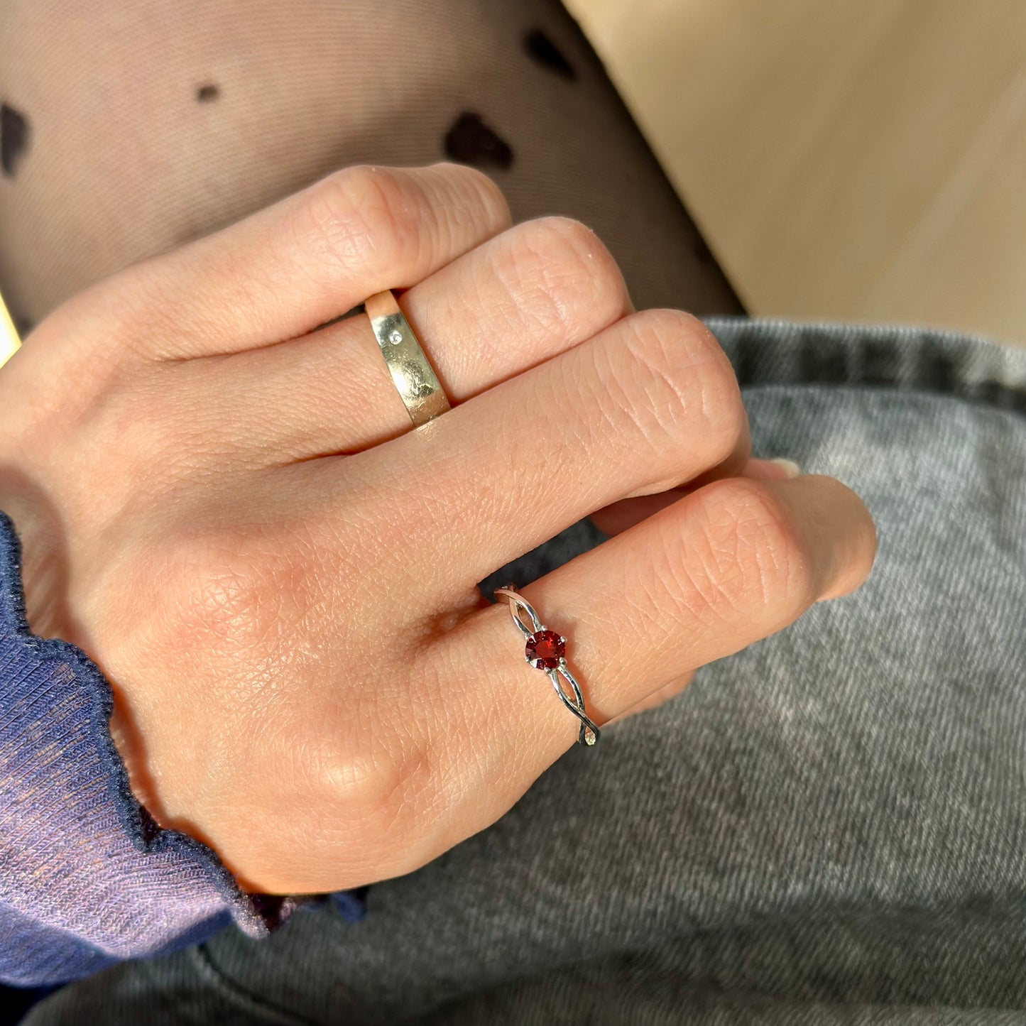 CHRISTMAS SET (2 ITEMS) Garnet Sterling Silver Earring & Ring