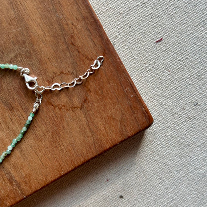 Emerald Beaded And Bow Bracelet