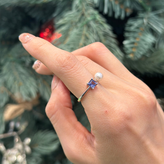 Iolite and Japan Akoya Pearl Sterling Silver Ring