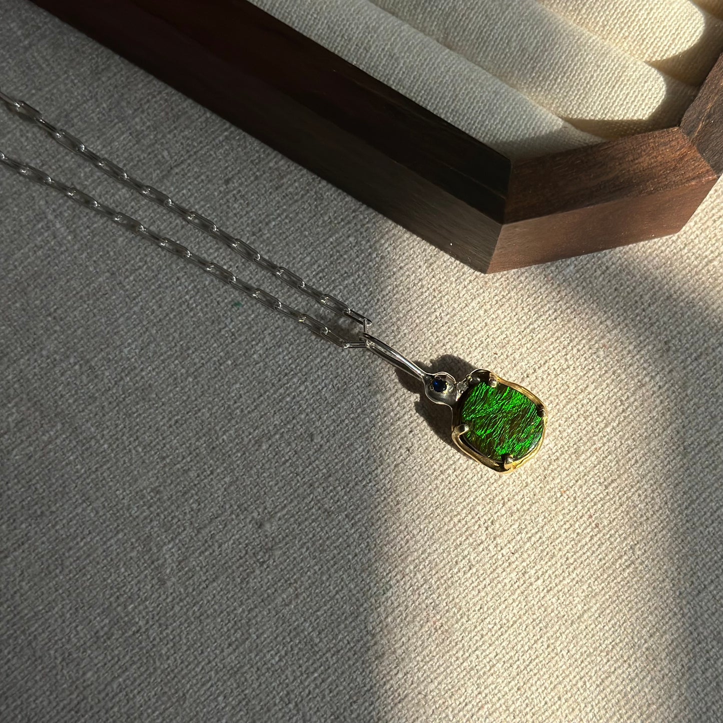 CHRISTMAS SET (2 ITEMS) Ammolite Sterling Silver Long Necklace & Ring