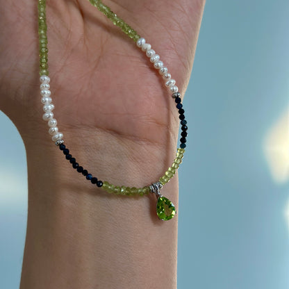 CHRISTMAS SET (2 ITEMS) Peridot Mixed Sapphire Beaded Necklace & Topaz Two-way Earring