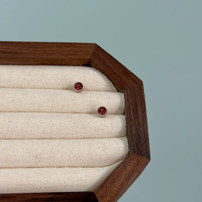 CHRISTMAS SET (2 ITEMS) Garnet Necklace & Garnet Mixed Moonstone Two-way Ear Stud