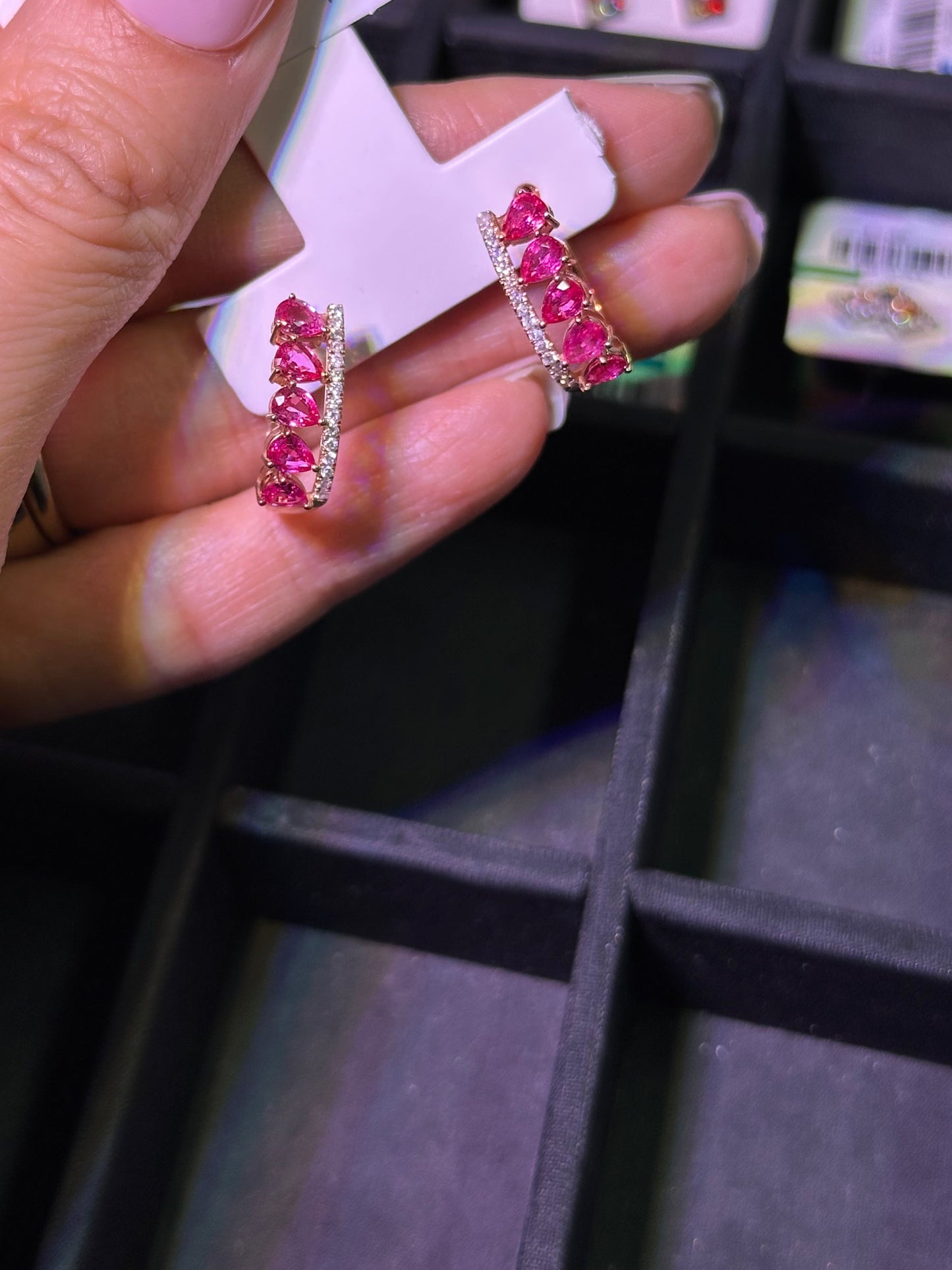 2025.12.24 14K Gold/18K Gold/Platinum Natural Gemstones Diamond Supplier - Earring