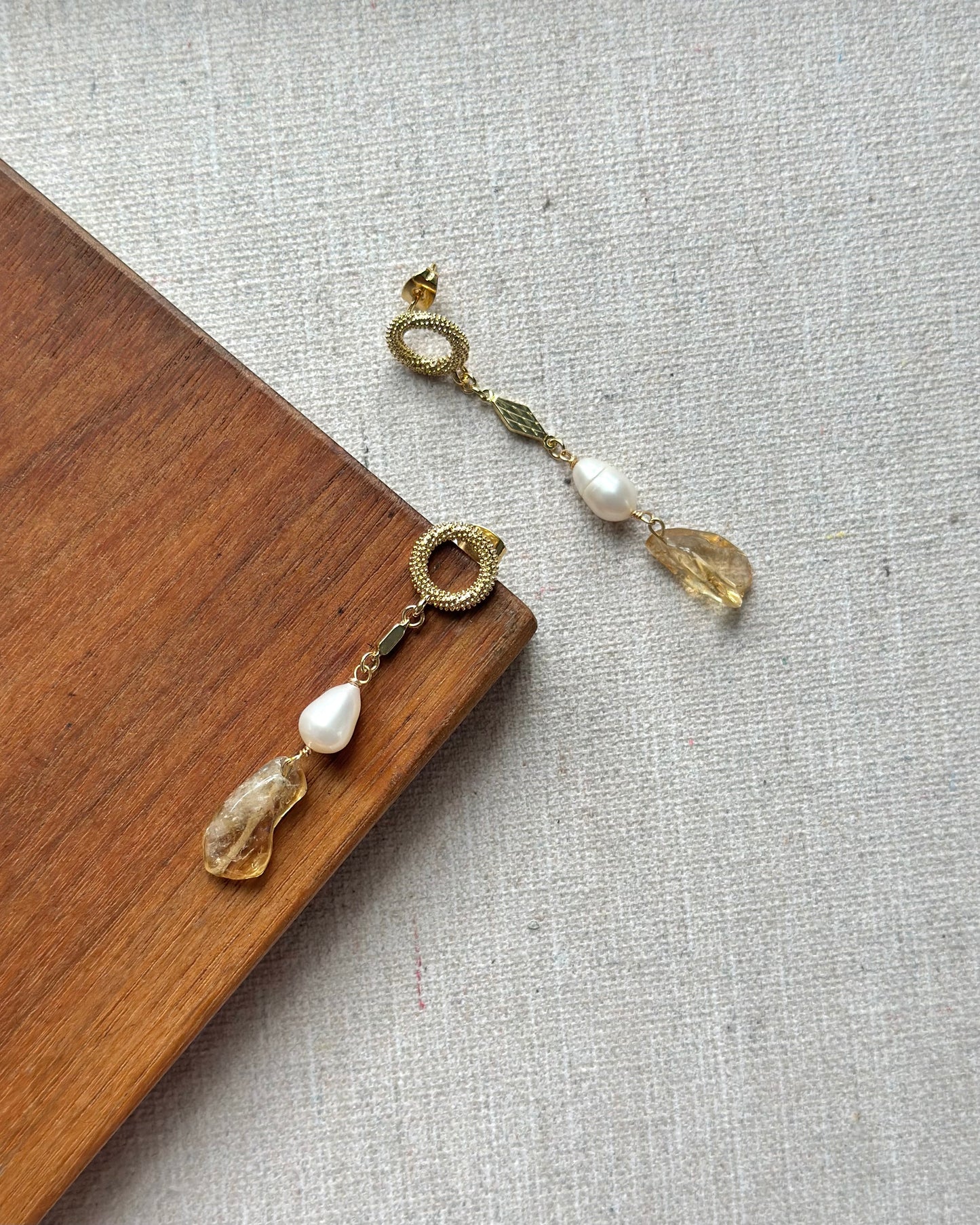 Citrine And Freshwater Pearl Gold-plated Earring