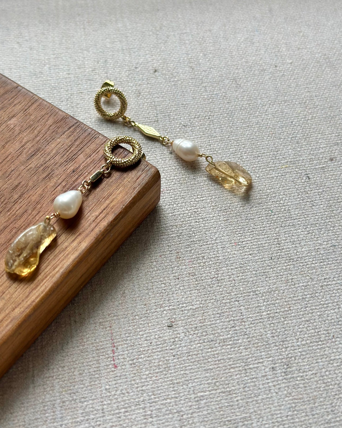 Citrine And Freshwater Pearl Gold-plated Earring