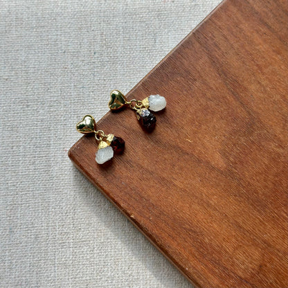 Garnet And Moonstone Heart Gold-plated Ear Stud