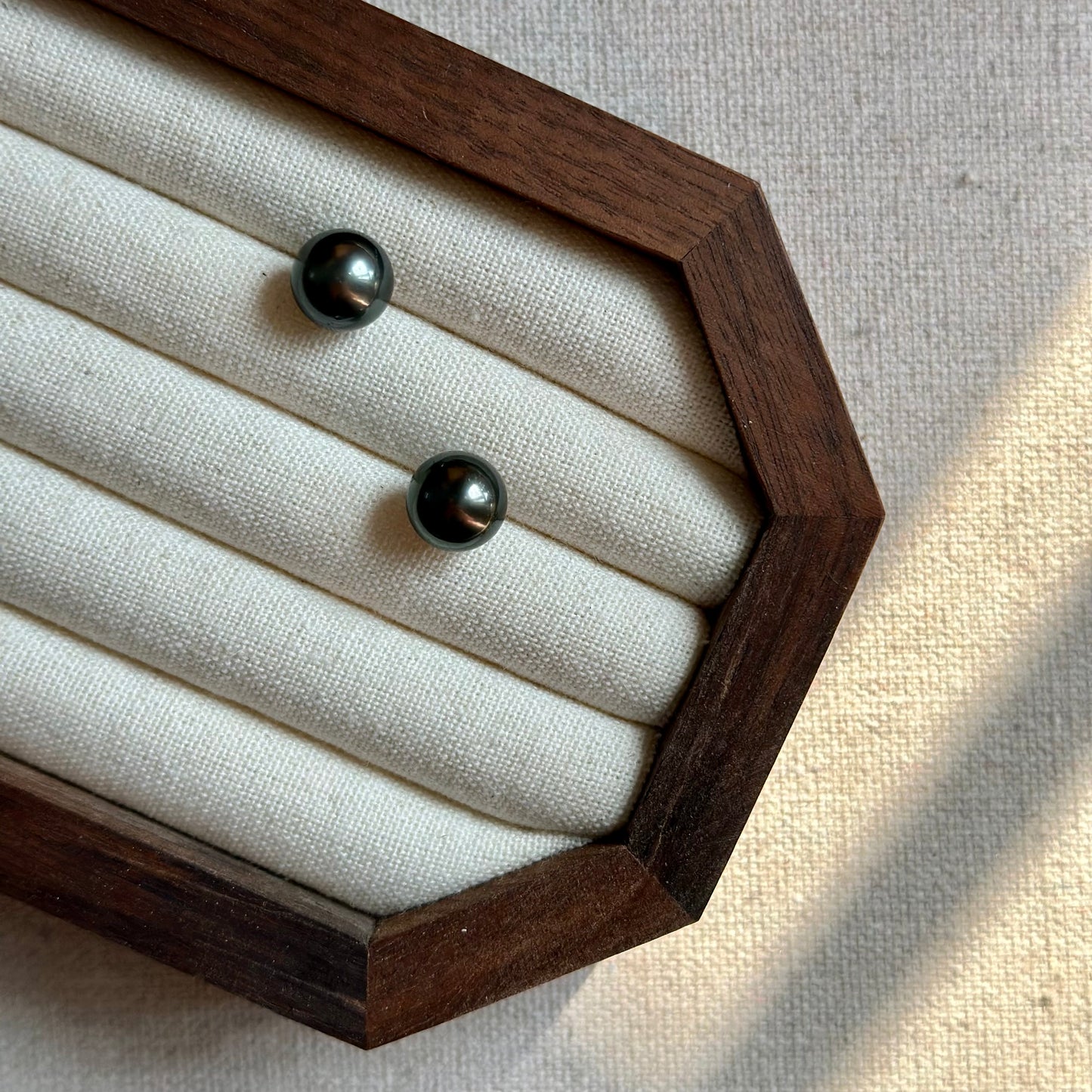 18K Solid Real Gold Tahiti Pearl 9-10mm Ear Stud