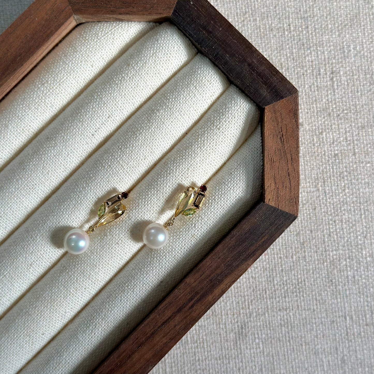 Japan Akoya Pearl And Citrine Mixed 18K Gold Earring