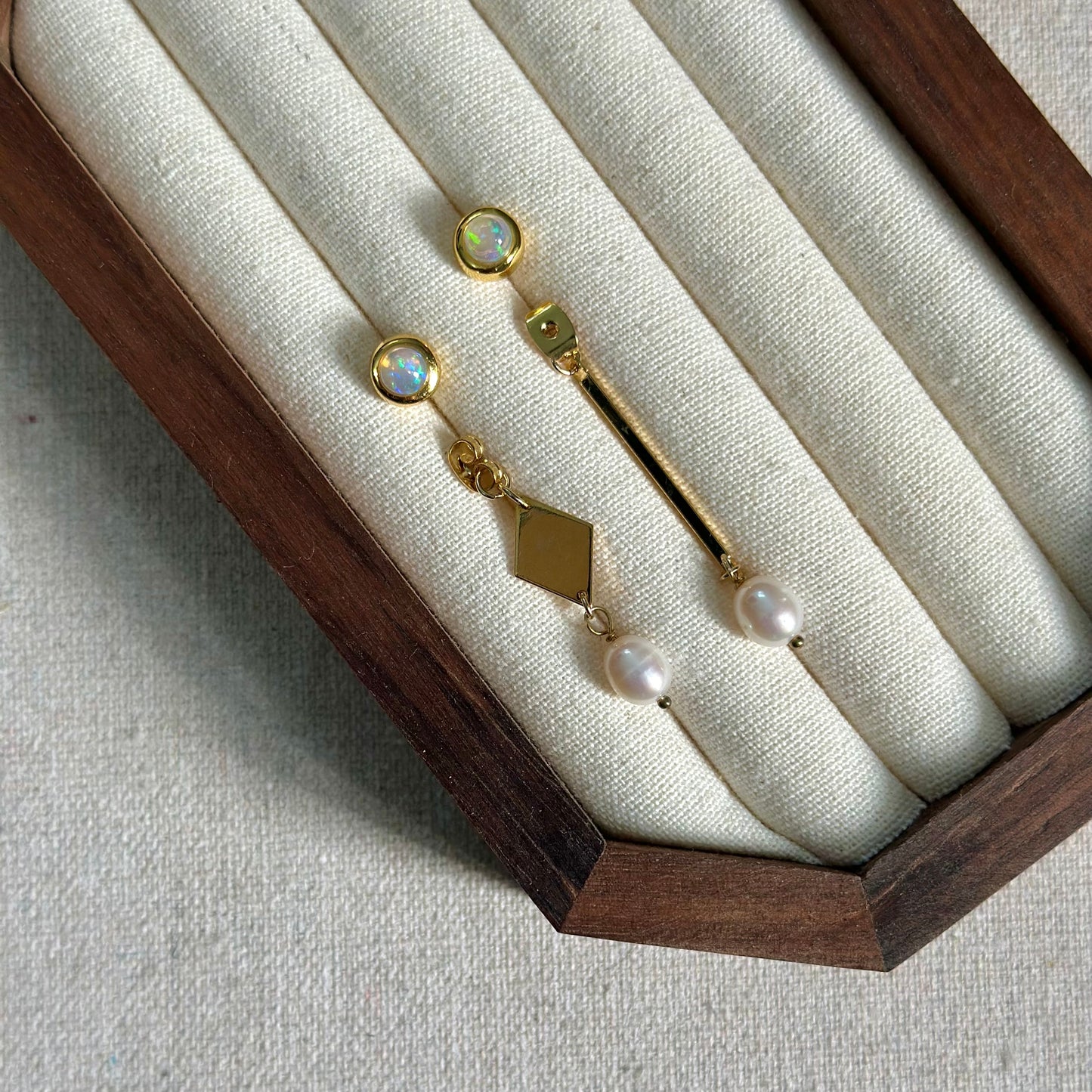 Opal And Freshwater Pearl Geometric Two-way Earring