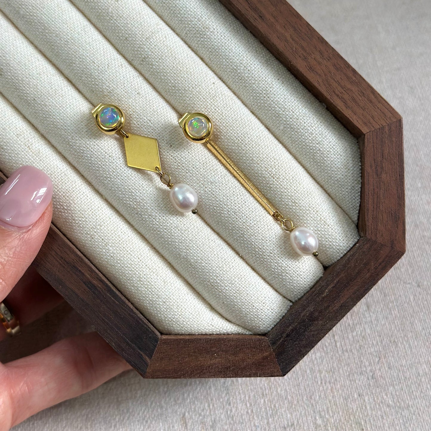 Opal And Freshwater Pearl Geometric Two-way Earring