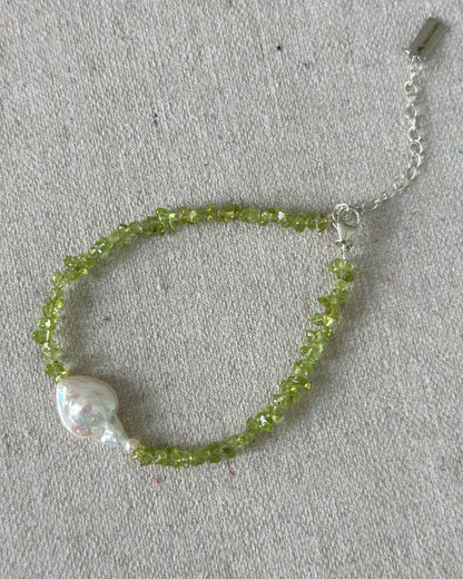 Peridot And Freshwater Pearl Beaded Bracelet