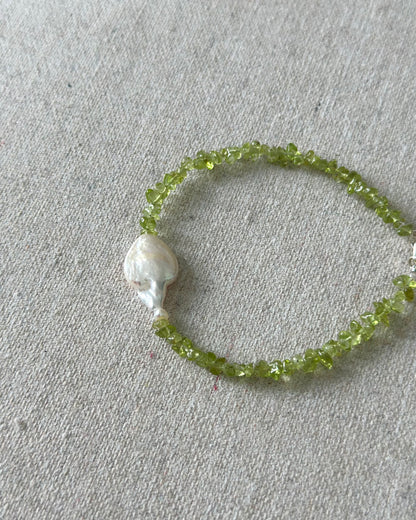 Peridot And Freshwater Pearl Beaded Bracelet