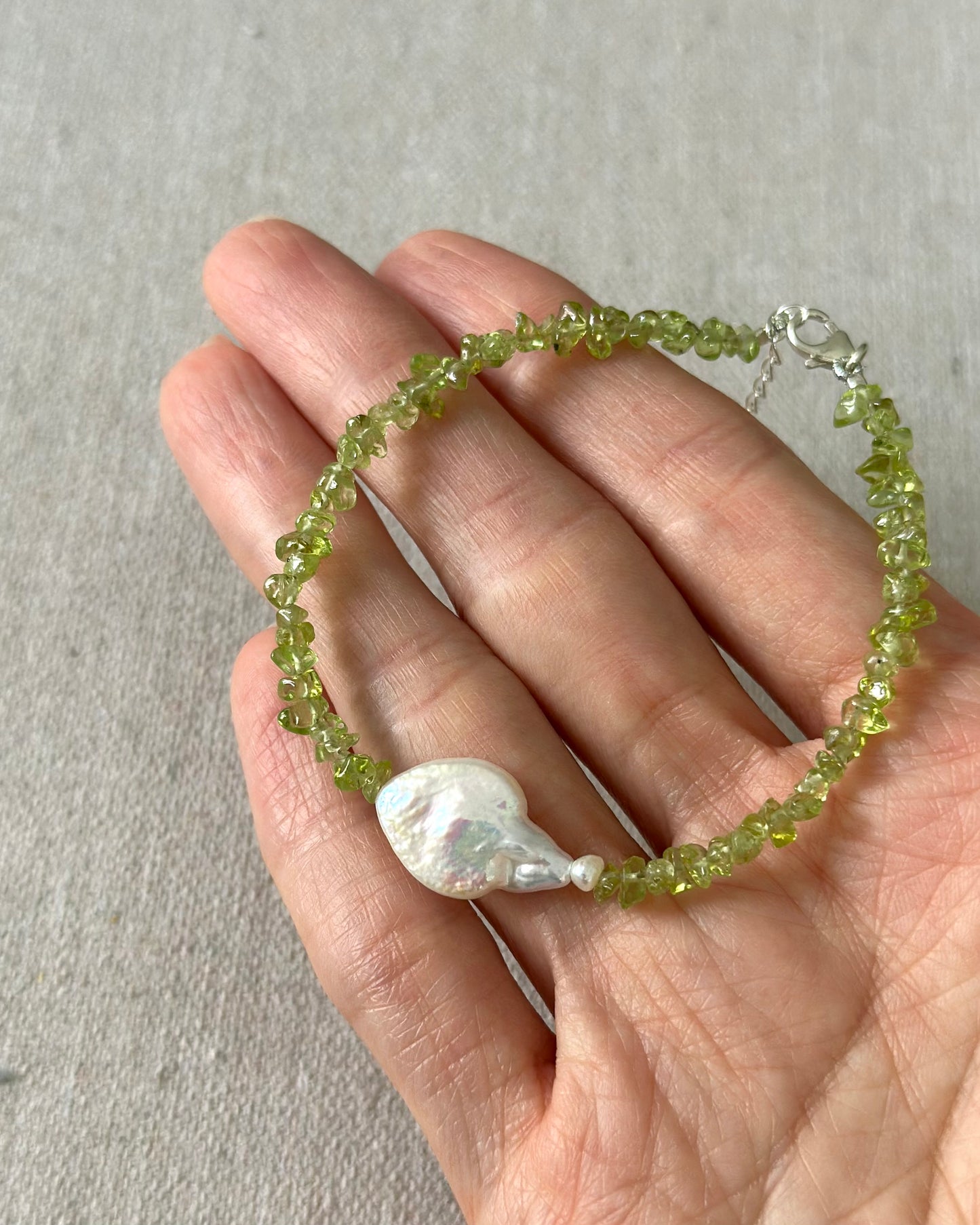 Peridot And Freshwater Pearl Beaded Bracelet
