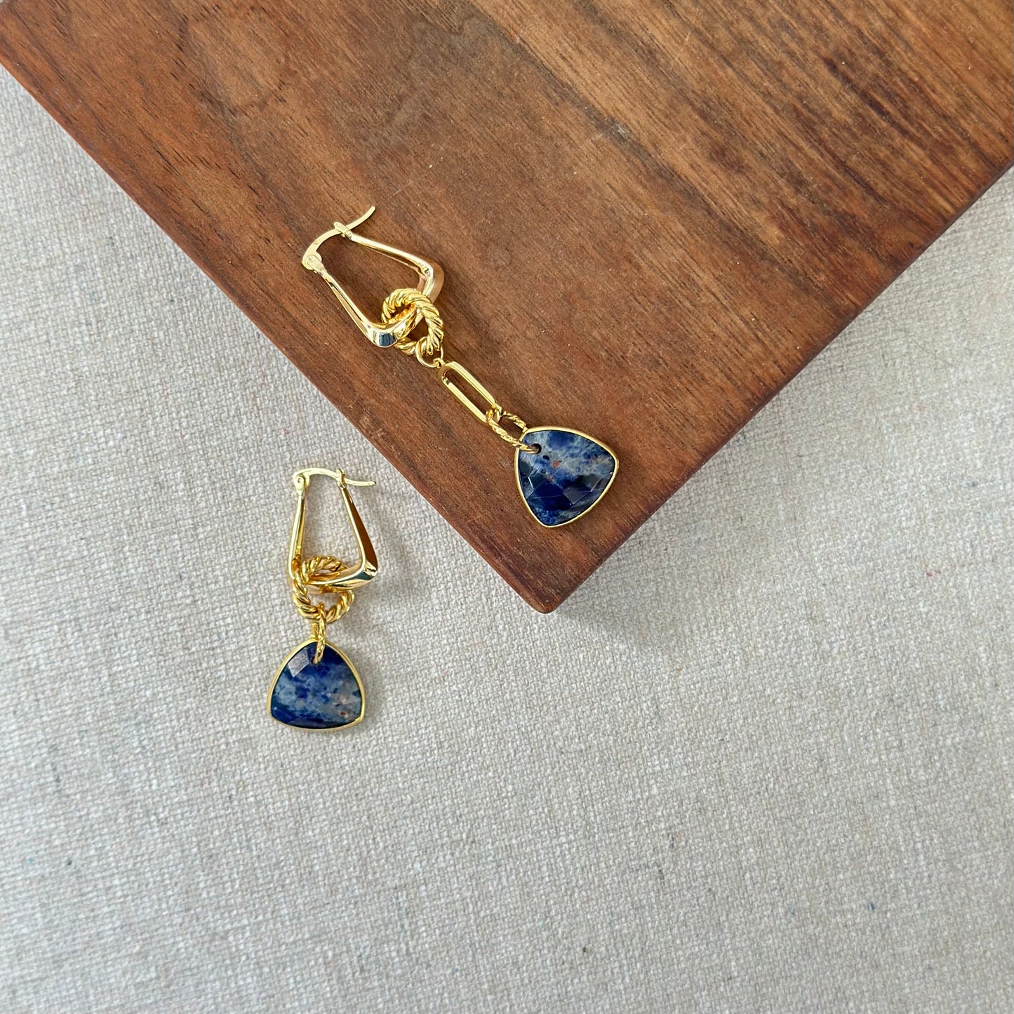 Sodalite Multi-way Ear Hoop