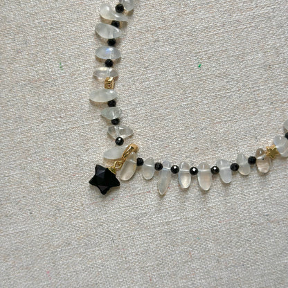 Two-way Moonstone And Black Spinel Beaded Necklace