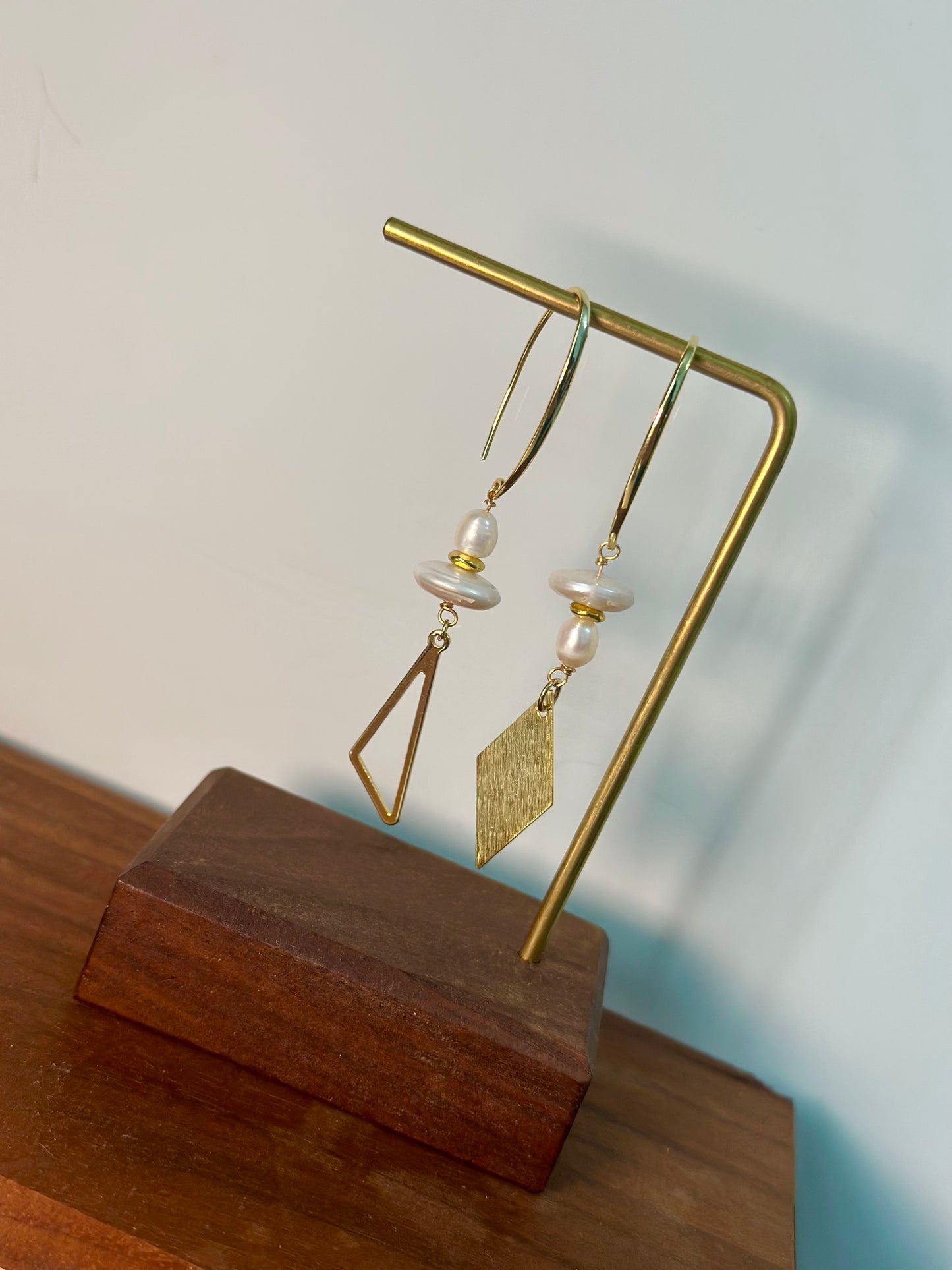 Baroque Pearl Geometric Gold-plated Earring