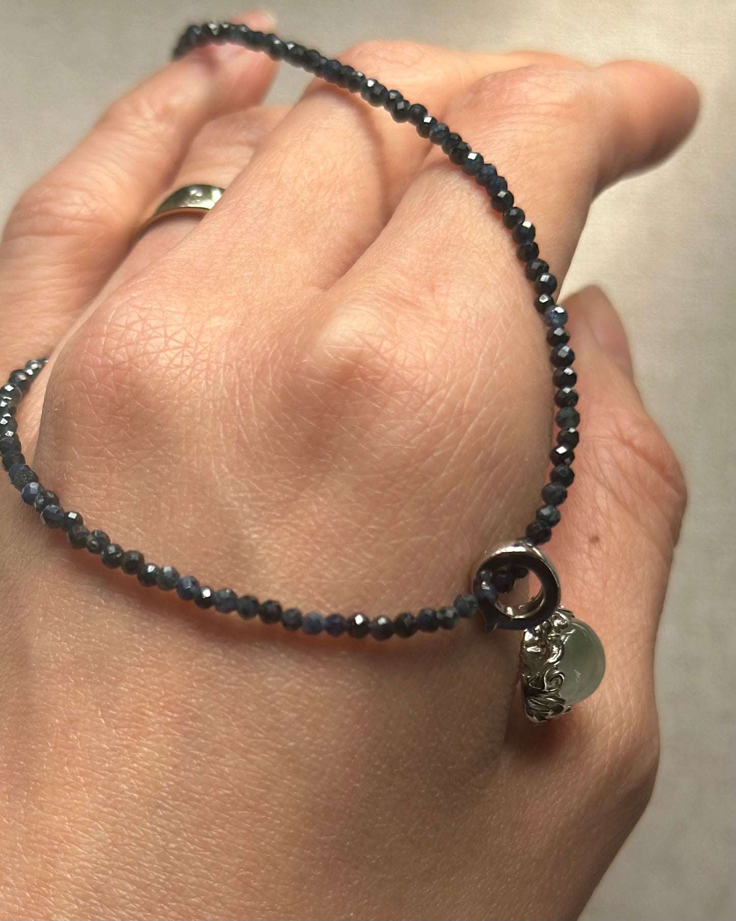 Sapphire Beaded And Detachable Prehnite Necklace