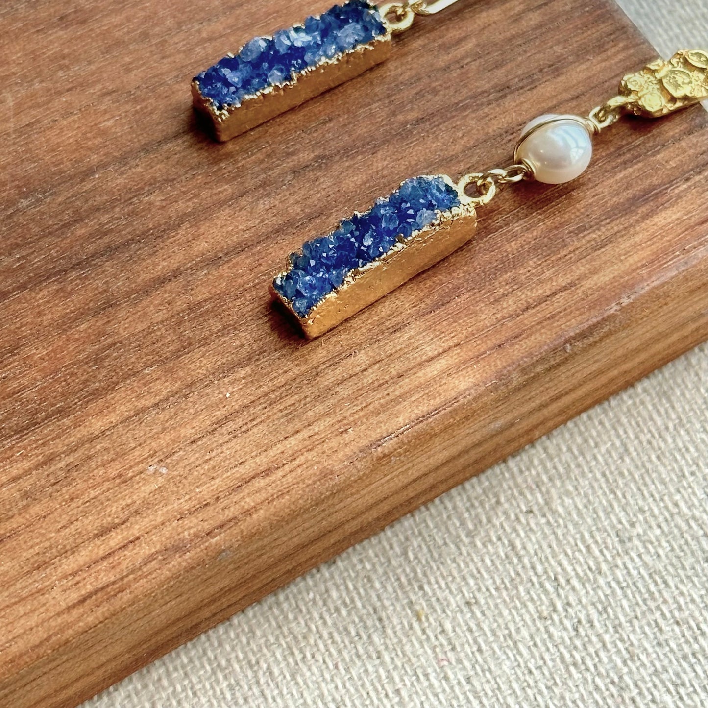 Blue Druzy And Freshwater Pearl Asymmetric Gold-plated Earring