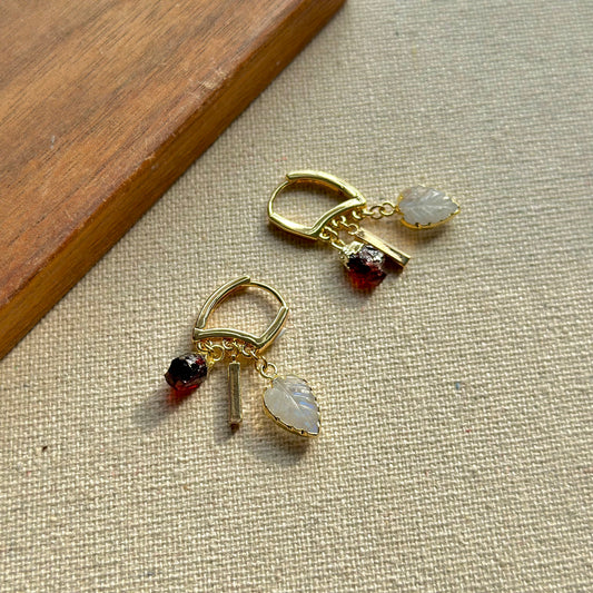 Garnet Raw Stone And Moonstone Gold-plated Ear Hoop