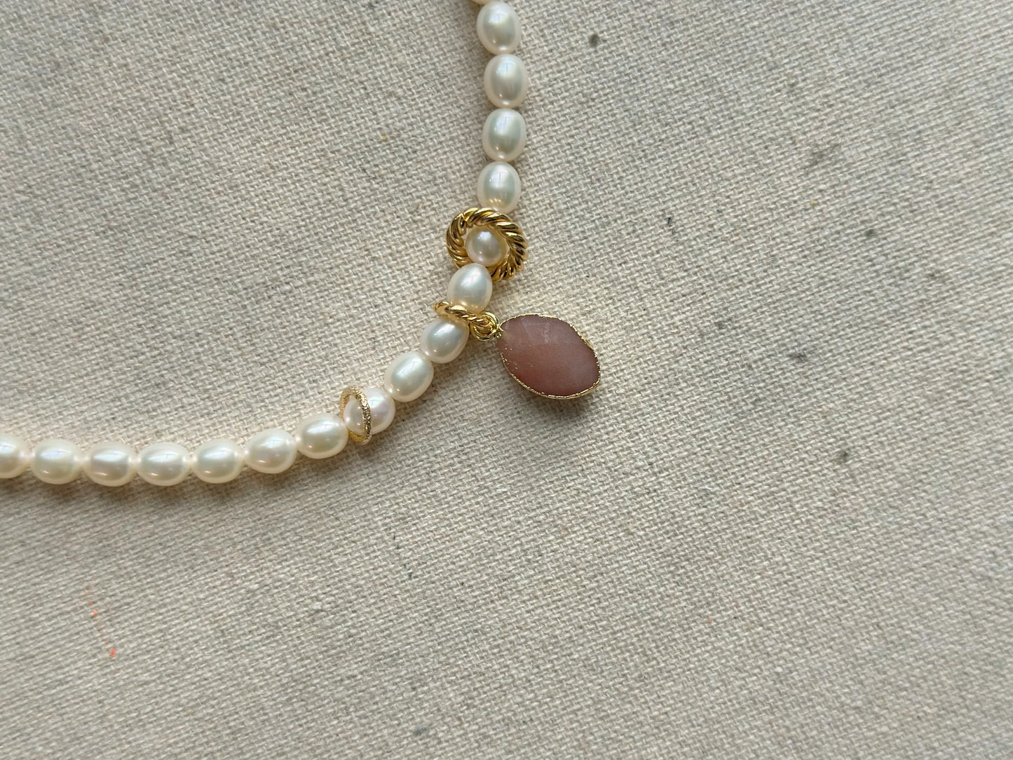 Freshwater Pearl Oval Shape Beaded And Sunstone Necklace