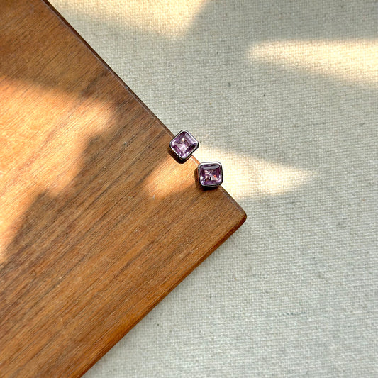 Amethyst Square-shaped Sterling Silver Ear Stud