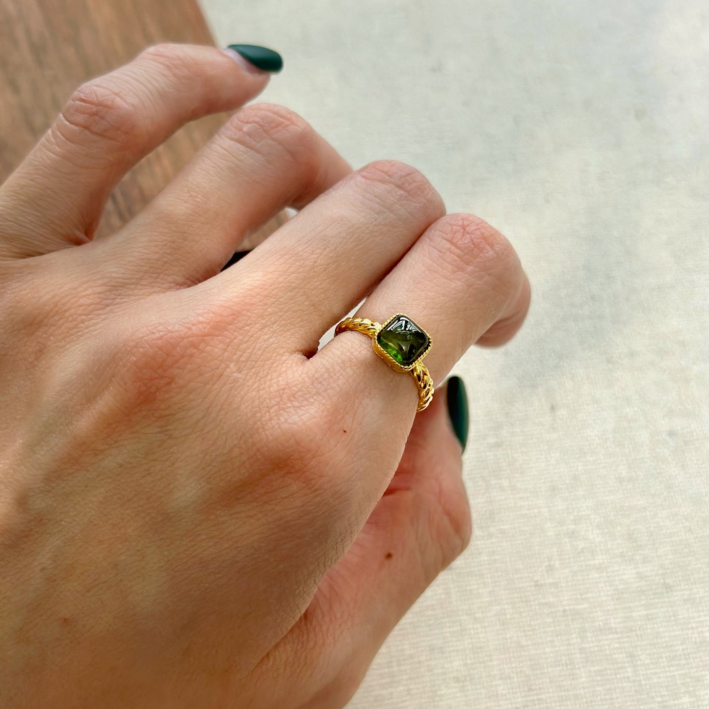 Green Tourmaline Twisted Band Adjustable Gold-plated Ring