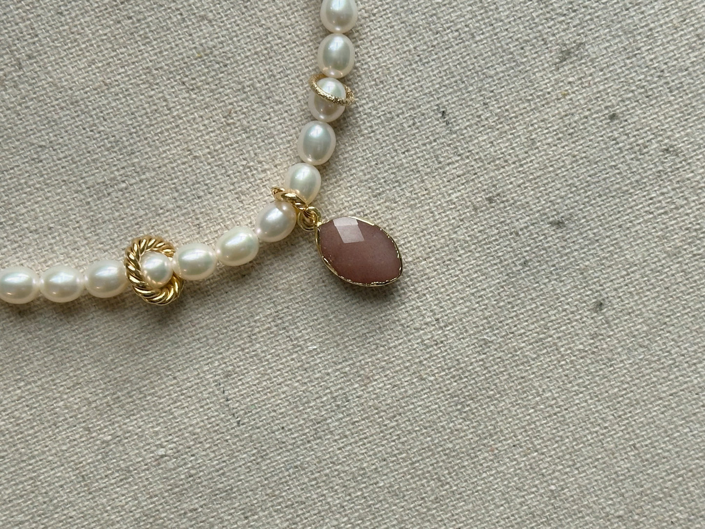 Freshwater Pearl Oval Shape Beaded And Sunstone Necklace