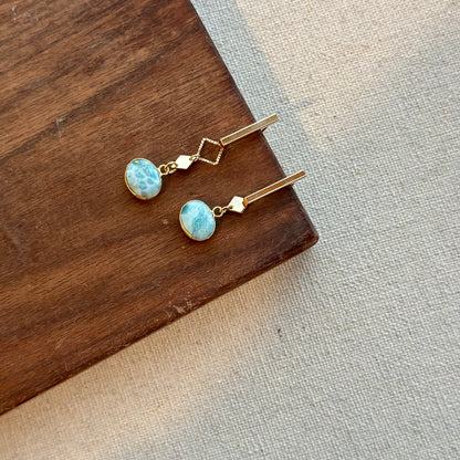 Larimar Geometric Gold-plated Ear Stud