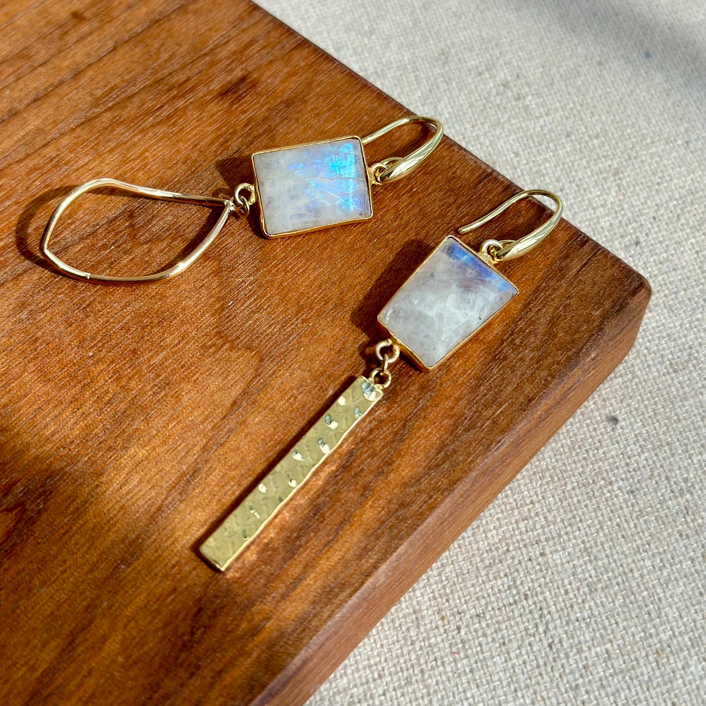 Moonstone Asymmetric Gold-plated Earring