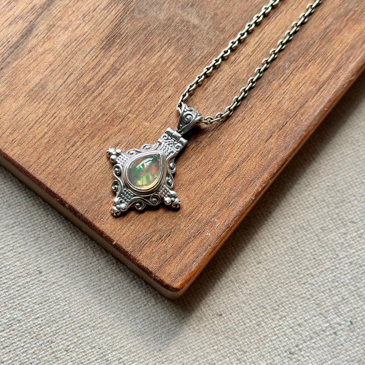 Opal Vintage-inspired Sterling Silver Necklace