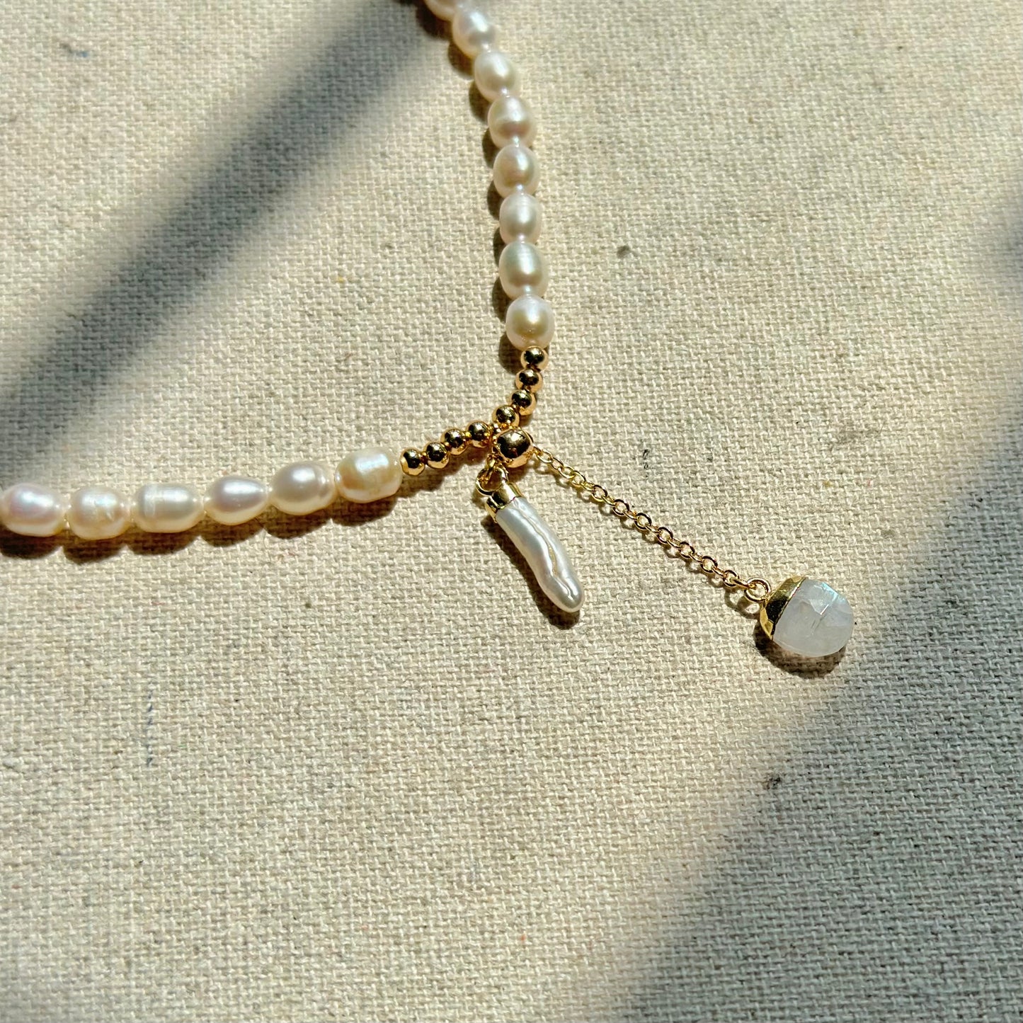 Moonstone With Freshwater Pearl And Gold-plated Beaded Choker Necklace