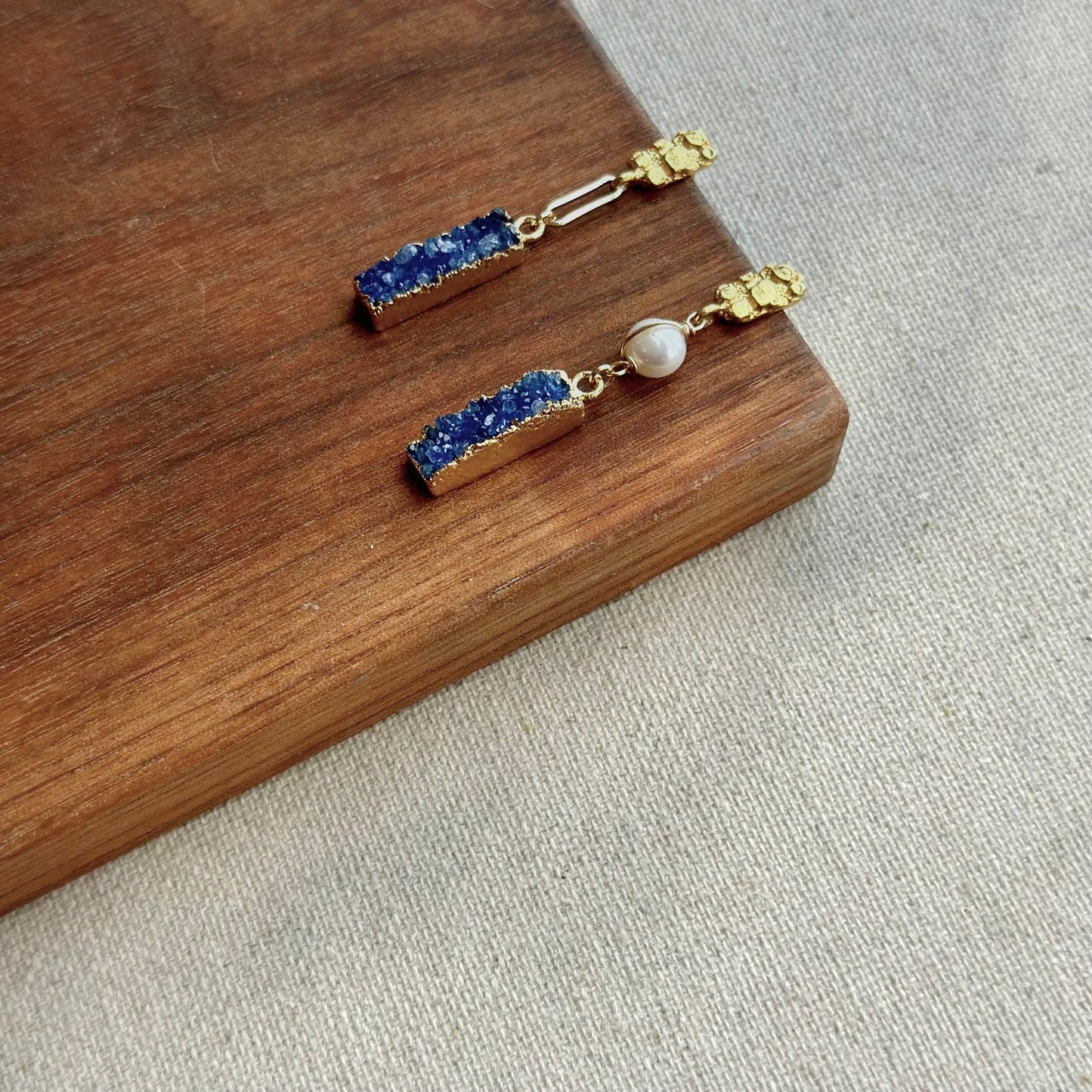 Blue Druzy And Freshwater Pearl Asymmetric Gold-plated Earring