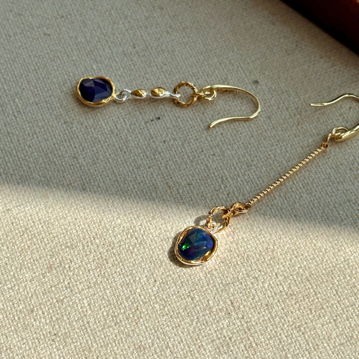 Black Opal Asymmetric Gold-plated Earring