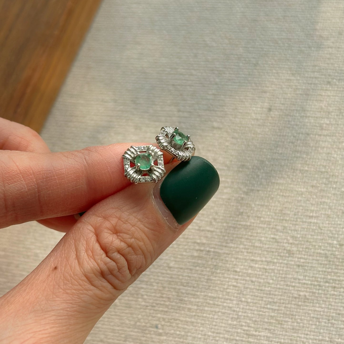 Emerald Sterling Silver Ear Stud