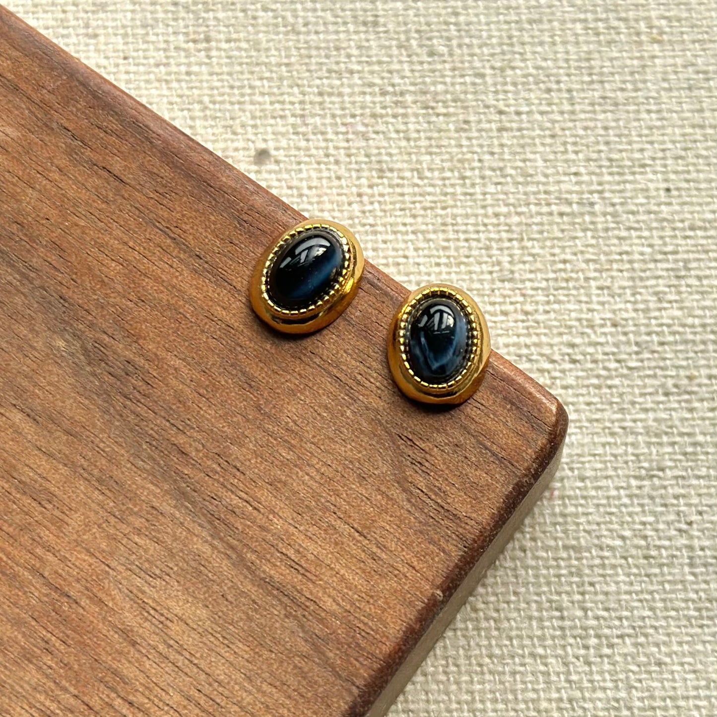 Pietersite Cabochon Gold-plated Ear Stud