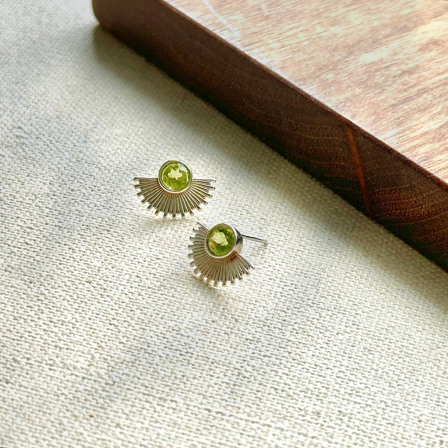 Peridot Sun Sterling Silver Ear Stud