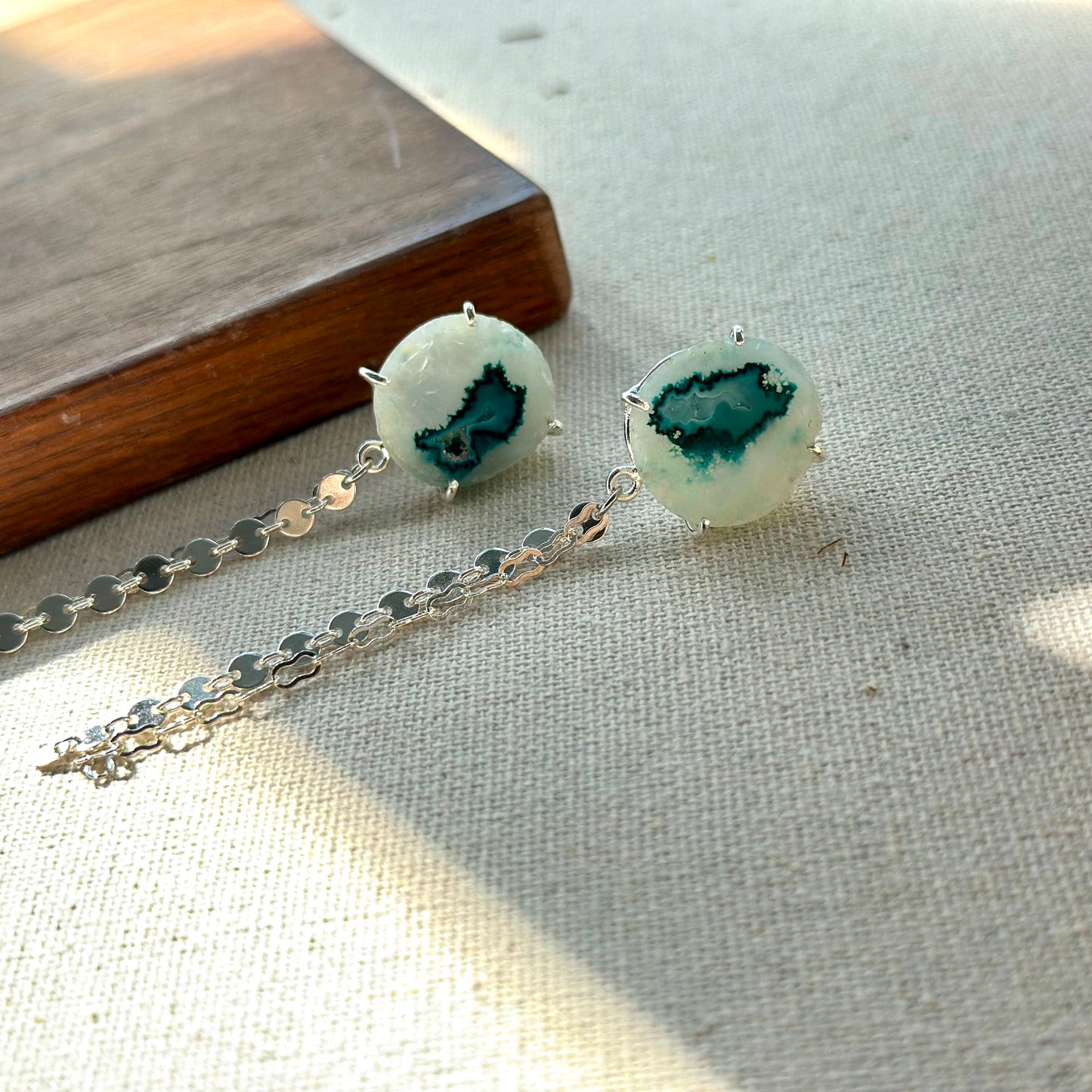 Green Agate Prong Setting Dangling Sterling Silver Earring