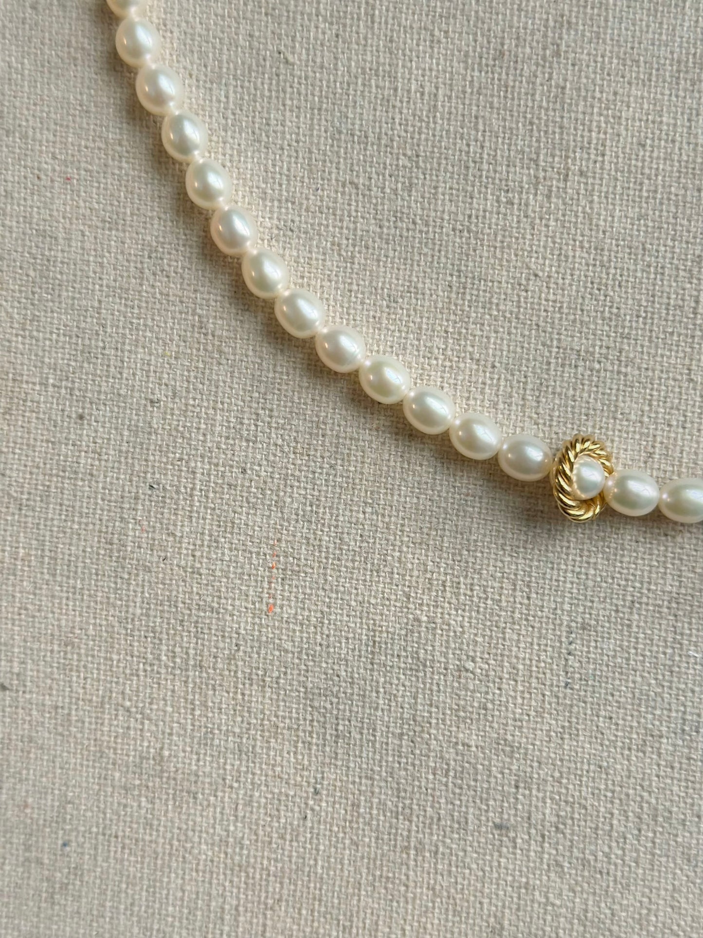 Freshwater Pearl Oval Shape Beaded And Sunstone Necklace