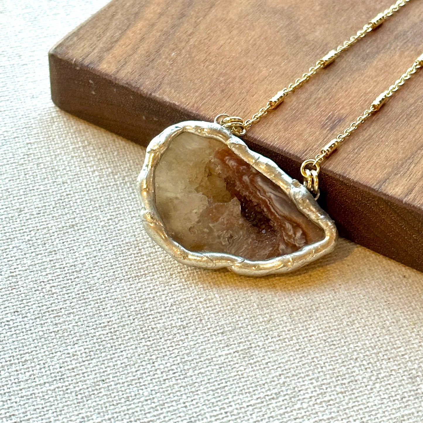 Oversized Agate Raw Stone Two Tone Gold-plated Extra Long Necklace