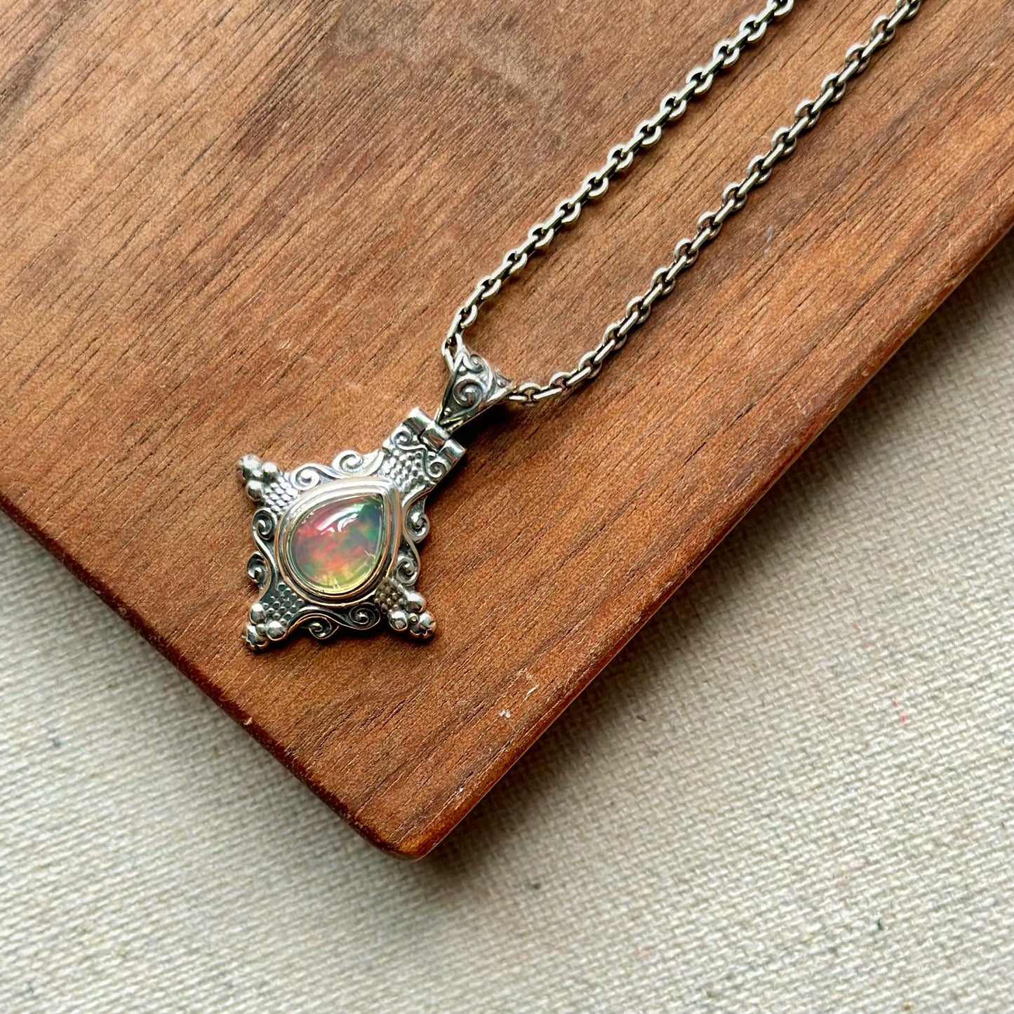 Opal Vintage-inspired Sterling Silver Necklace