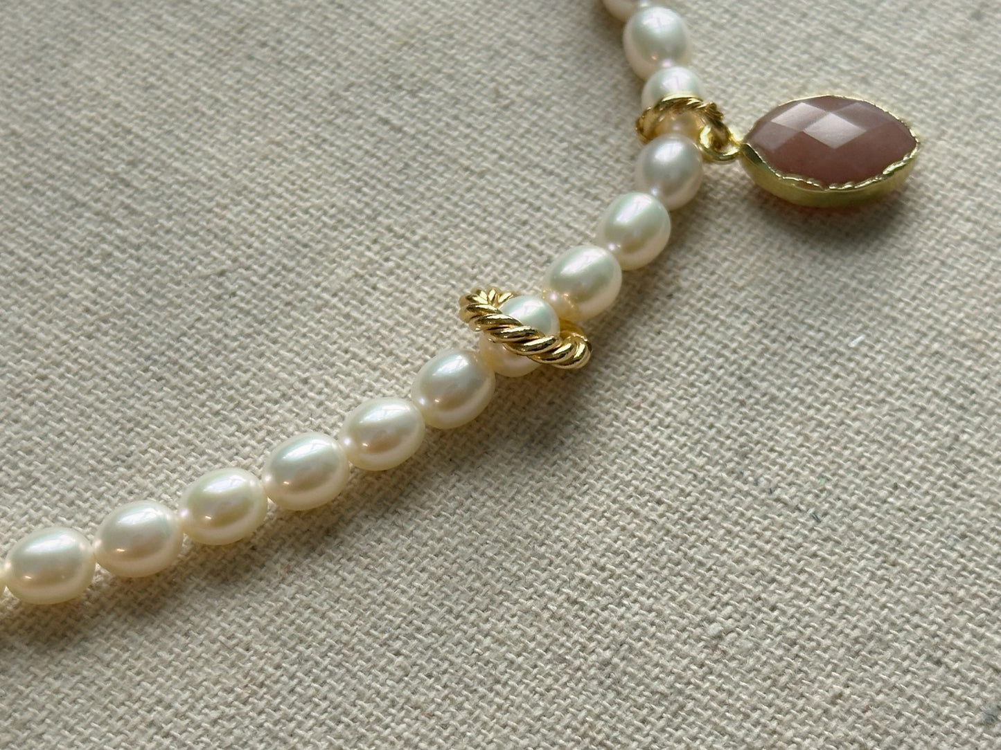 Freshwater Pearl Oval Shape Beaded And Sunstone Necklace