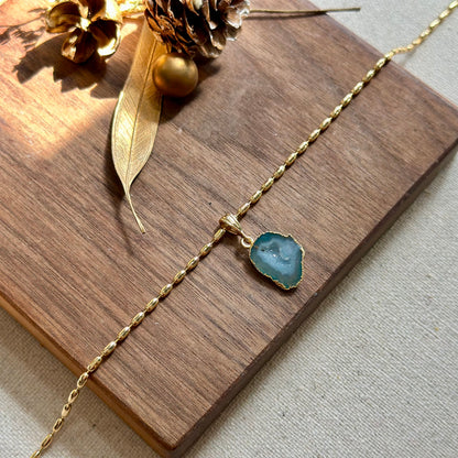 Green Agate Pendant Gold-plated Necklace