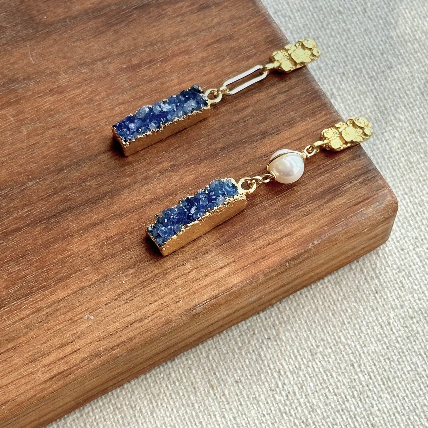 Blue Druzy And Freshwater Pearl Asymmetric Gold-plated Earring