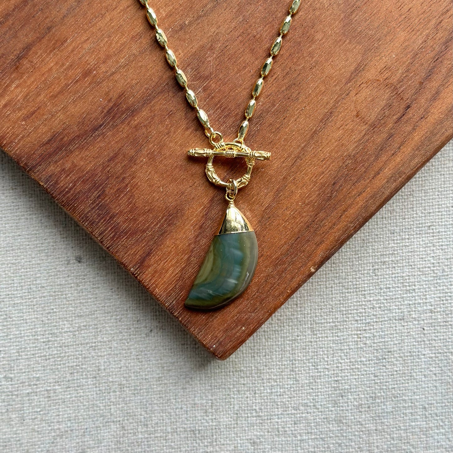 Jasper Hoop Toggle Gold-plated Necklace