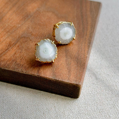 White Agate Gold-plated Ear Stud