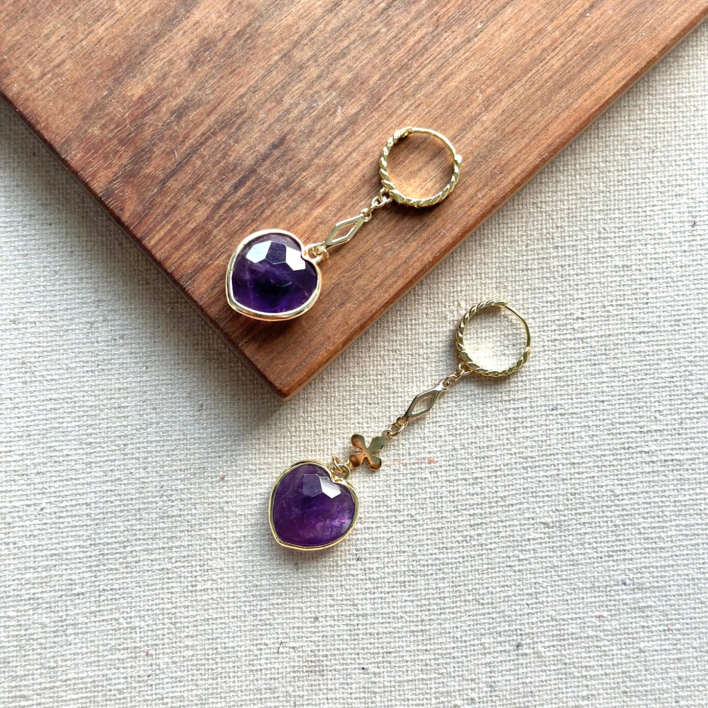 Amethyst Heart Asymmetric Gold-plated Ear Hoop