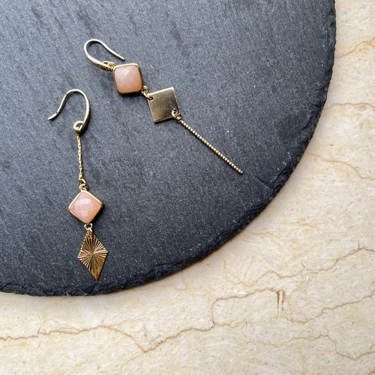 Asymmetric Sunstone Dangling Earring