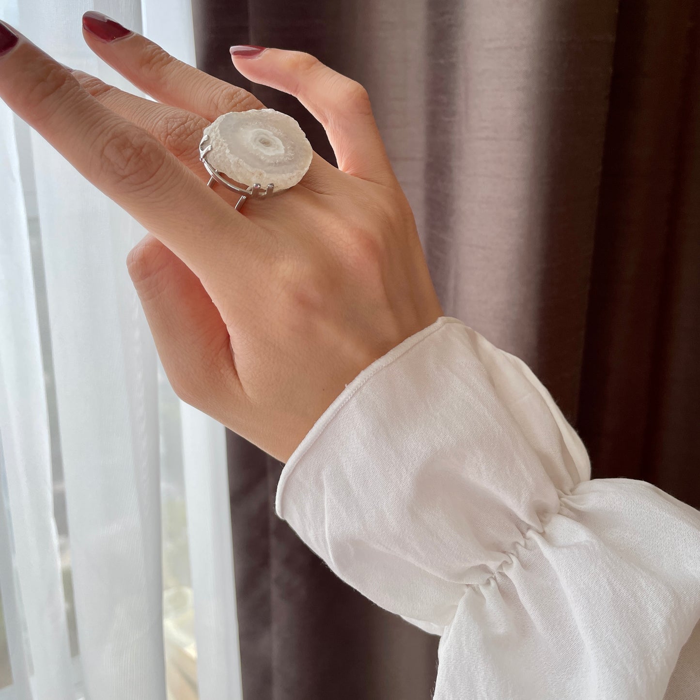 Oversized White Agate Adjustable Adjustable Silver-plated Ring