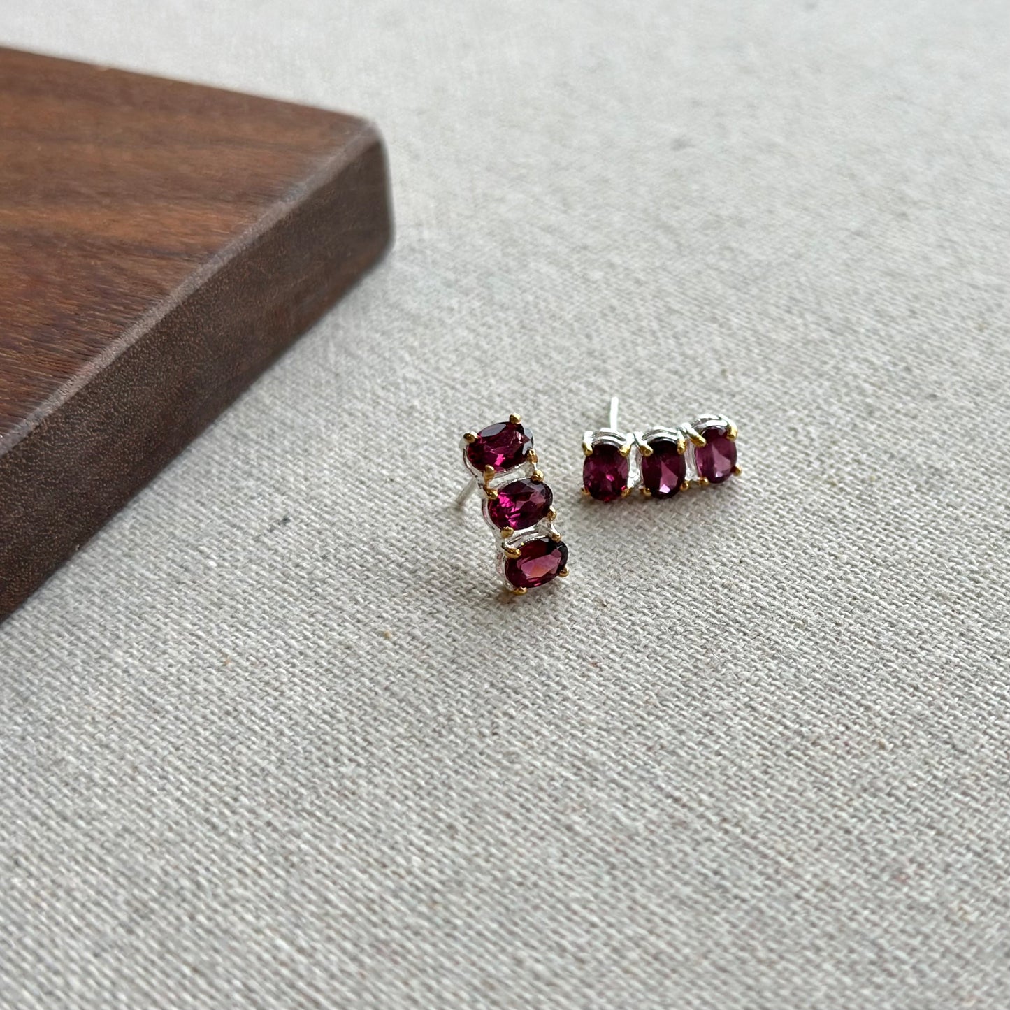 Rhodolite Garnet Two Tone Gold-plated Sterling Silver Ear Stud