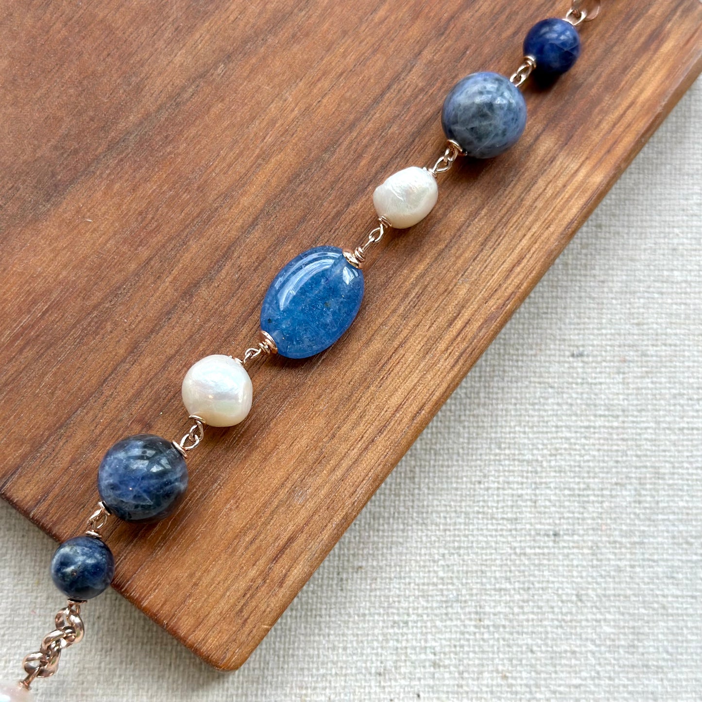 Sodalite And Freshwater Pearl Beaded Rose Gold-plated Italian Sterling Silver Chain Necklace